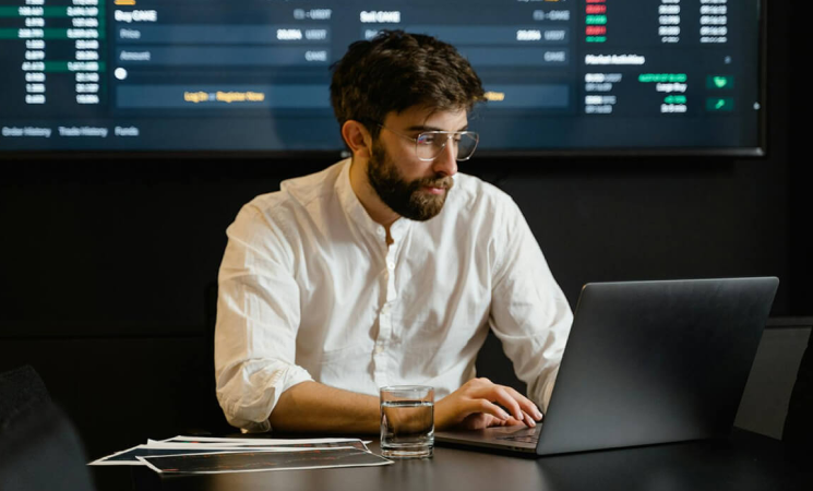 Growth Starts With Loyalty And Building The Right AI Foundation